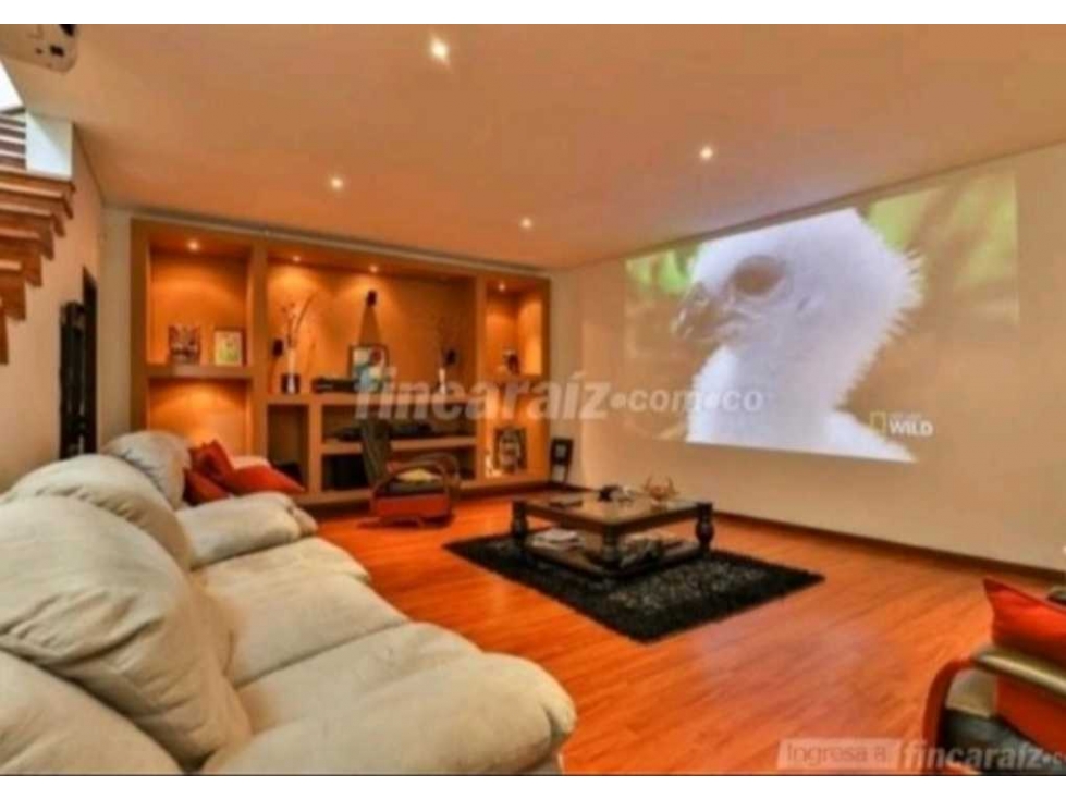CASA ALTOS DEL POBLADO CON PISCINA Y VISTA 6 mil 500 millones — foto 6