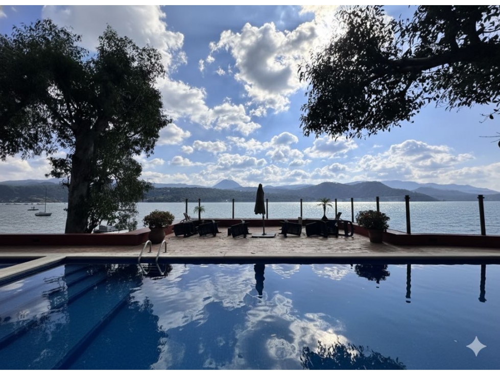 CASA CON ACCESO AL LAGO | JACUZZI | CANCHA DE TENIS | ALBERCA