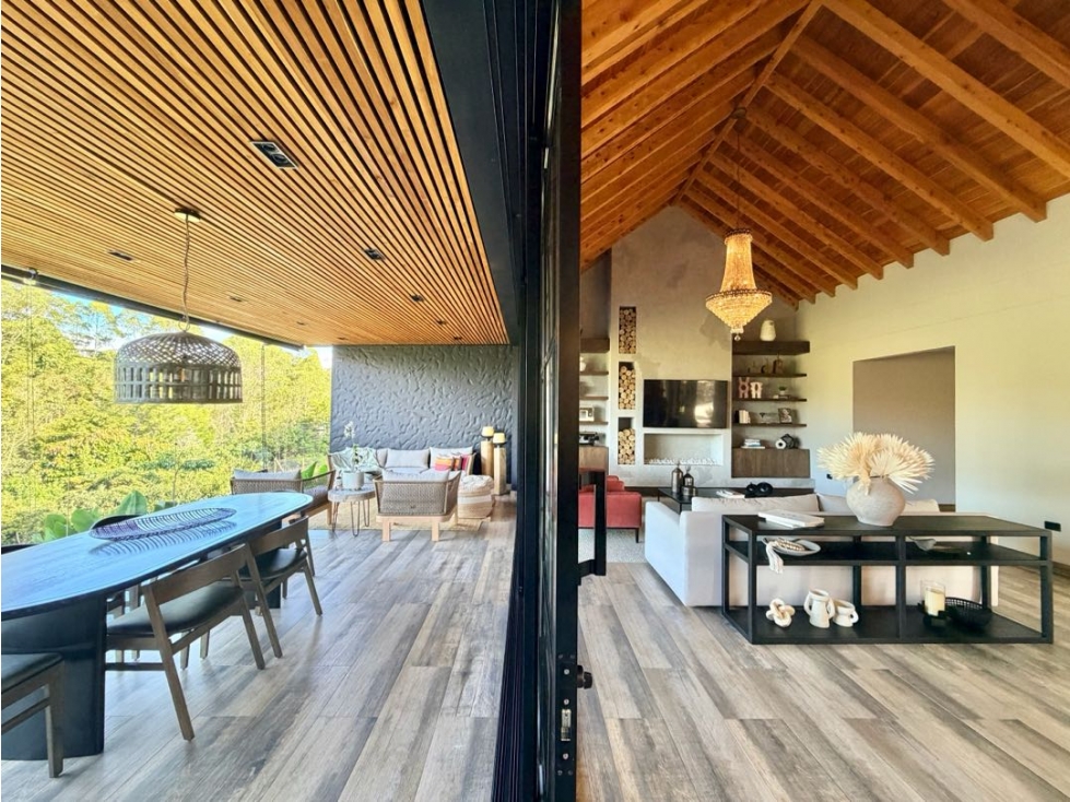 Casa amoblada | 2.036 m² de lote | 370 m² construidos | Llanogrande — foto 3