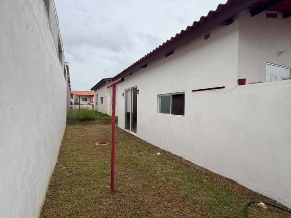 Casa amoblada en alquiler Arboledas - La Chorrera (DR) - 5