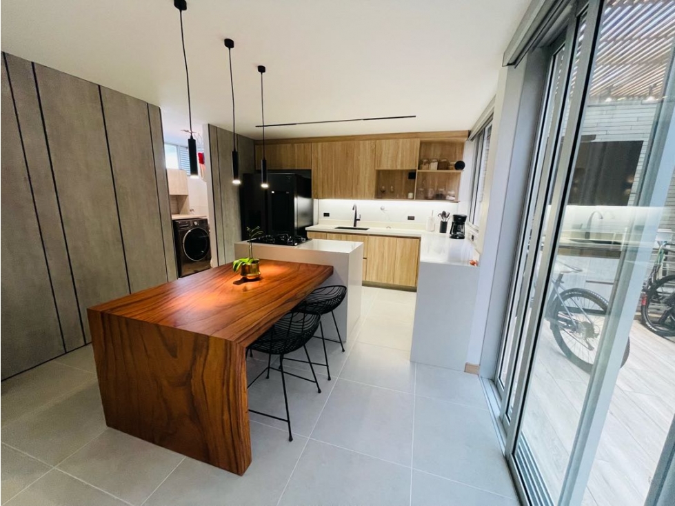 Casa amoblada en alquiler en Llanogrande unidad cerrada — foto 3