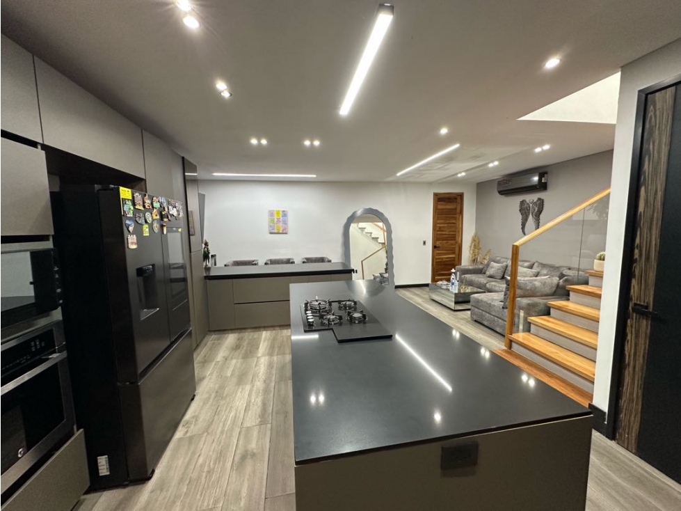 Casa Amoblada en Alquiler o Venta Llanogrande — foto 3
