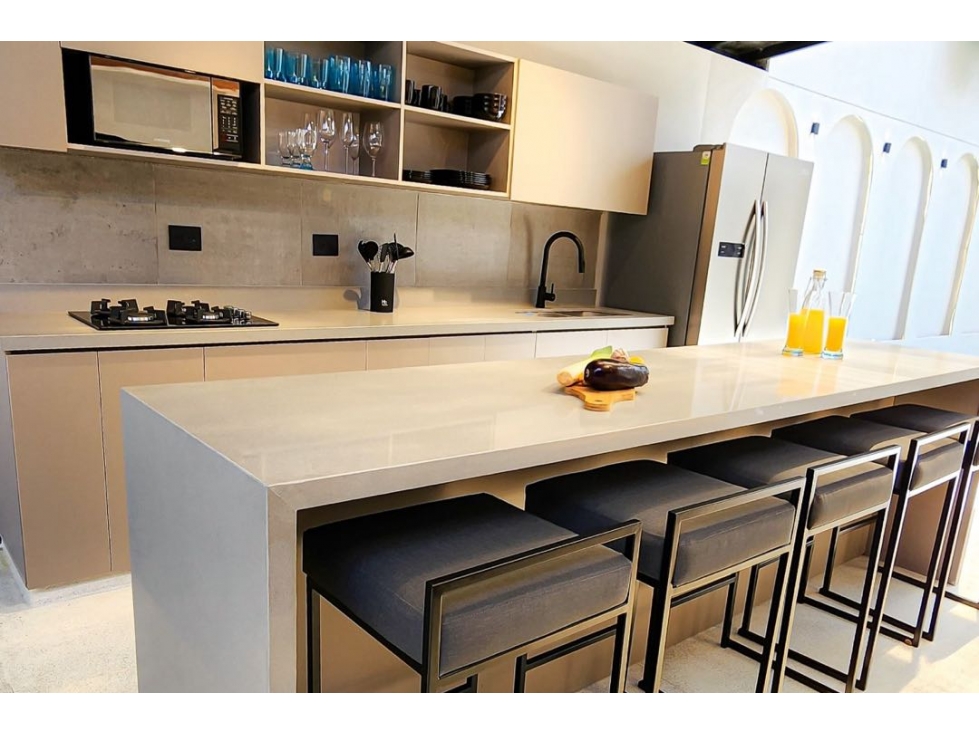 Casa Amoblada en Arriendo en El Poblado, Las lomas — foto 2