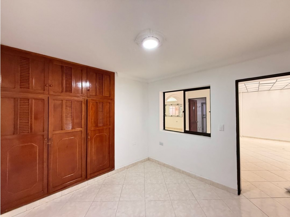 CASA AMPLIA CON LOCAL EN VENTA - COPACABANA CERCA AL PARQUE PRINCIPAL — foto 6