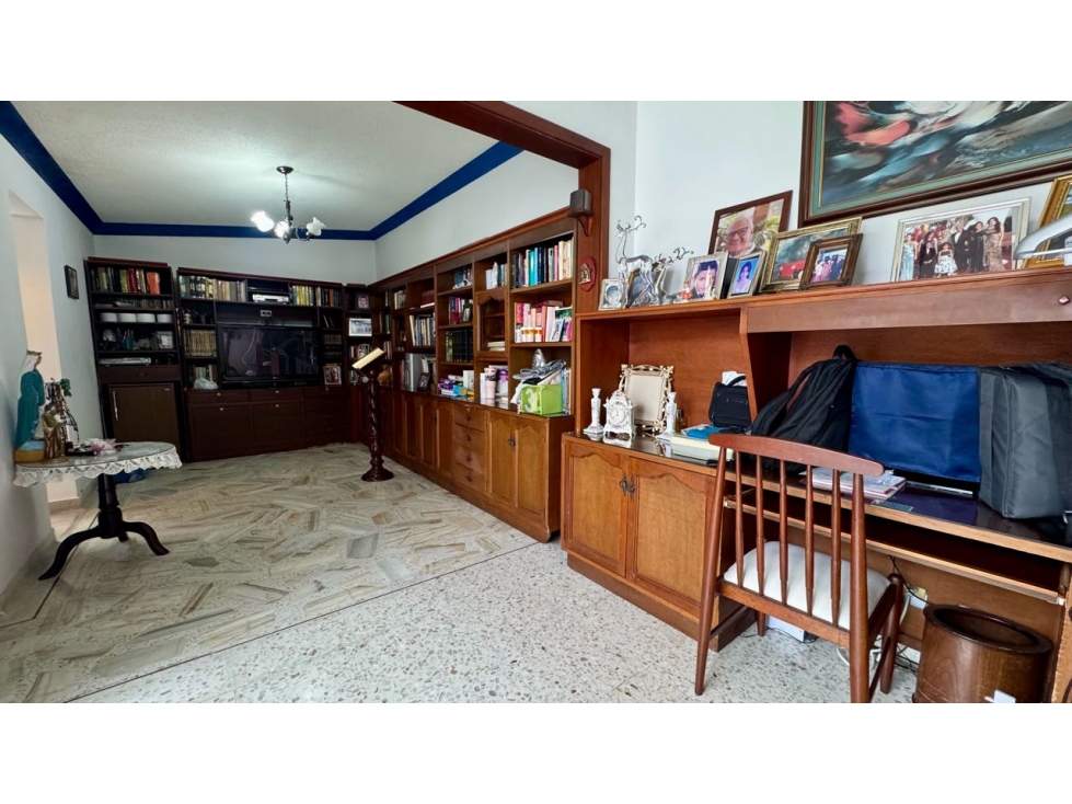 Casa amplia de dos pisos en venta - Barrio Las Mercedes Palmira Valle — foto 6