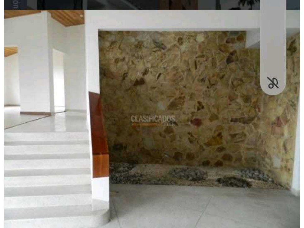 CASA AMPLIA EN CRISTALES - 4