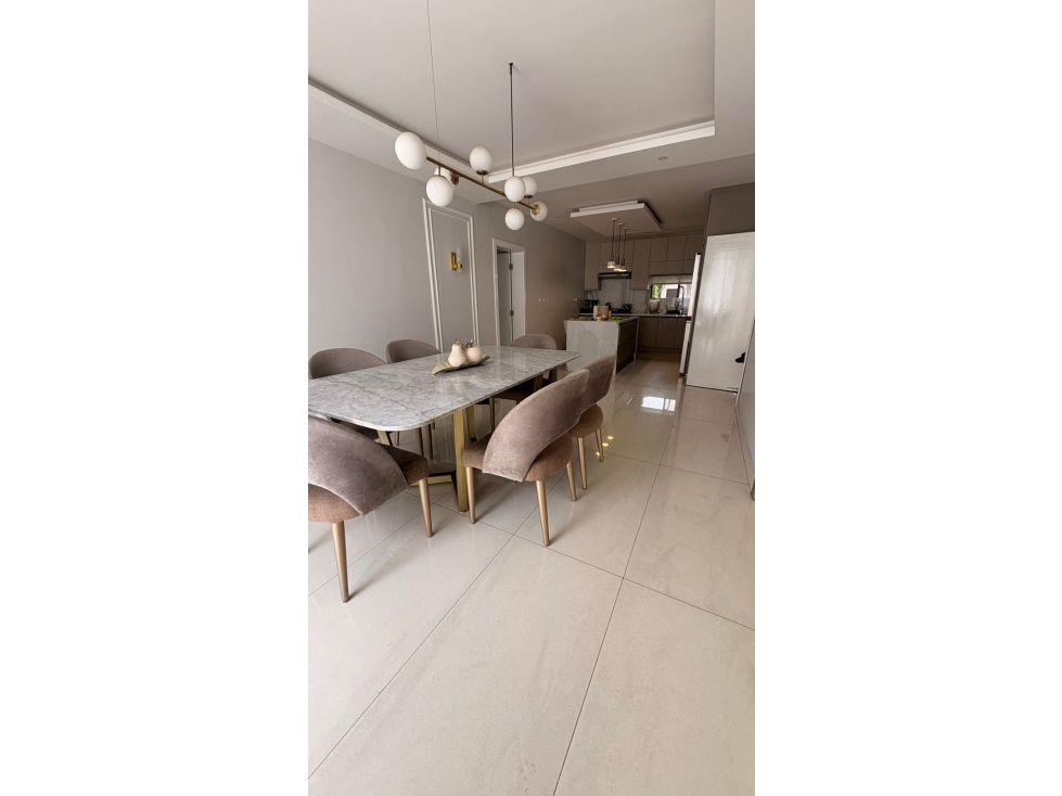 Casa amplia en venta - Km 4 vía Samborondón — foto 2