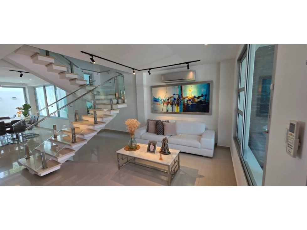 CASA MODERNA EN VILLA CAMPESTRE EN VENTA