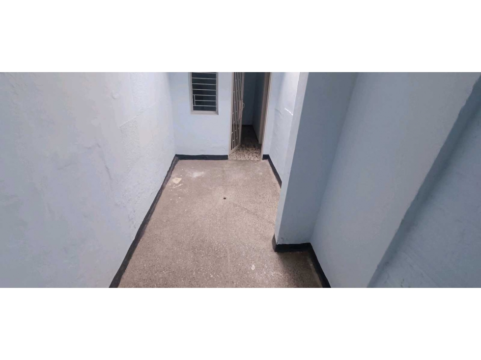 Casa segundo piso prado centro, cerca al teatro — foto 4