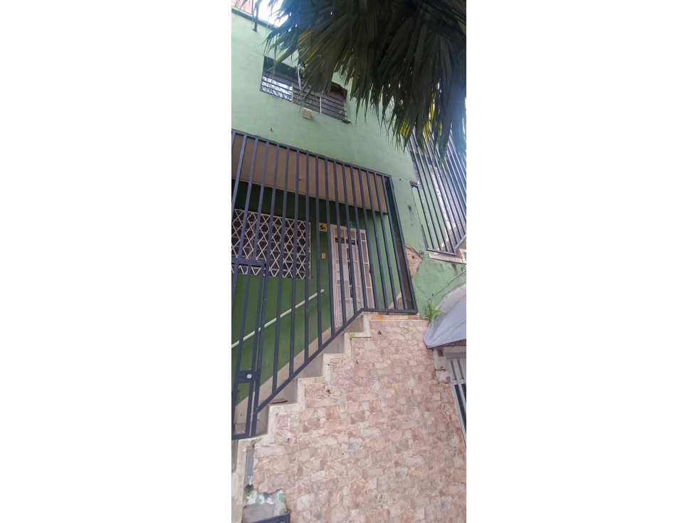 Casa tercer piso prado centro, cerca al teatro — foto 3