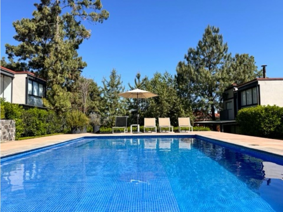 CASA EN VENTA I CONDOMINIO I ALBERCA I CERRO GORDO I VALLE DE BRAVO