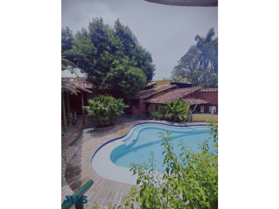 Casa antigua con piscina ideal para Hotel o Restau...(MLS#249816) - 3