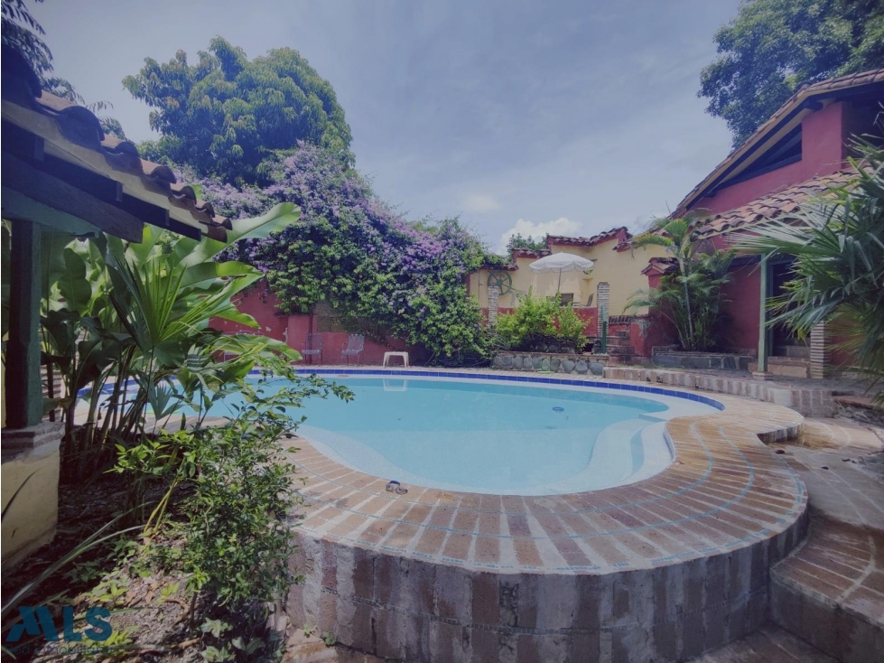 Casa antigua con piscina ideal para Hotel o Restau...(MLS#249816) - 4