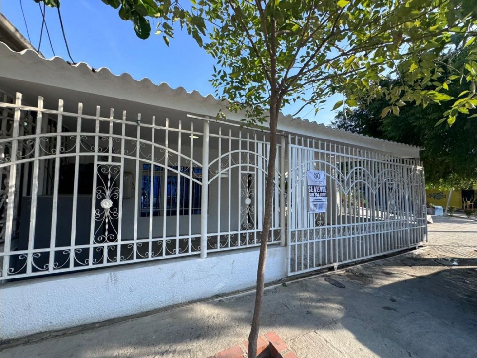 Casa + apartamento en venta Esquinero sobre Av. del rio — foto 2