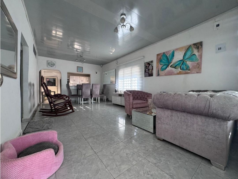 Casa + apartamento en venta Esquinero sobre Av. del rio — foto 4