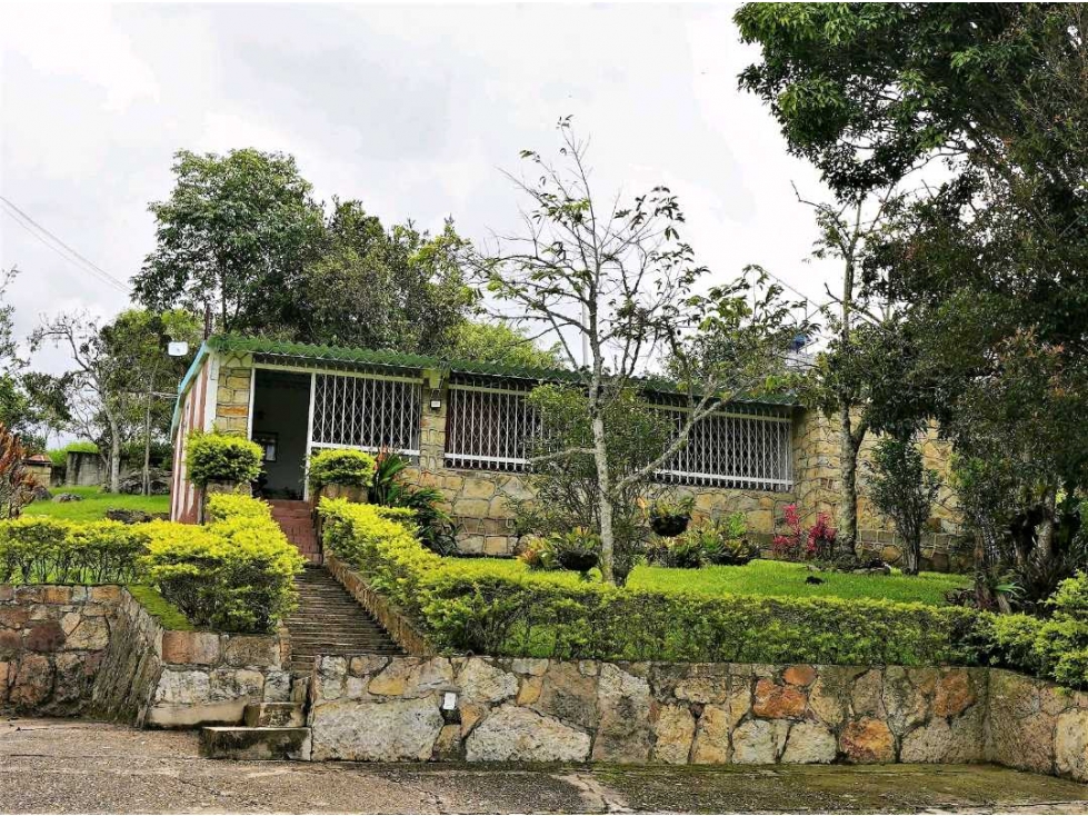 FINCA ARBELAEZ CUNDINAMARCA