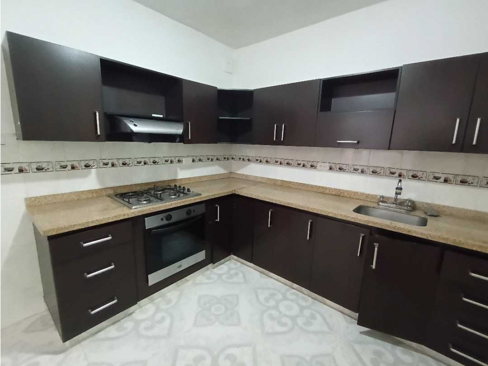 Casa arriendo Envigado la magnolia