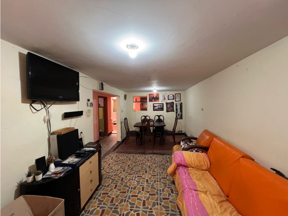 Casa barrio socorro — foto 2
