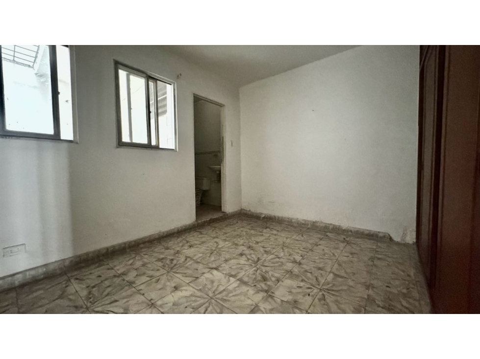 Casa bifamiliar de dos pisos más terraza en venta Barrio Santa Bárbara — foto 4