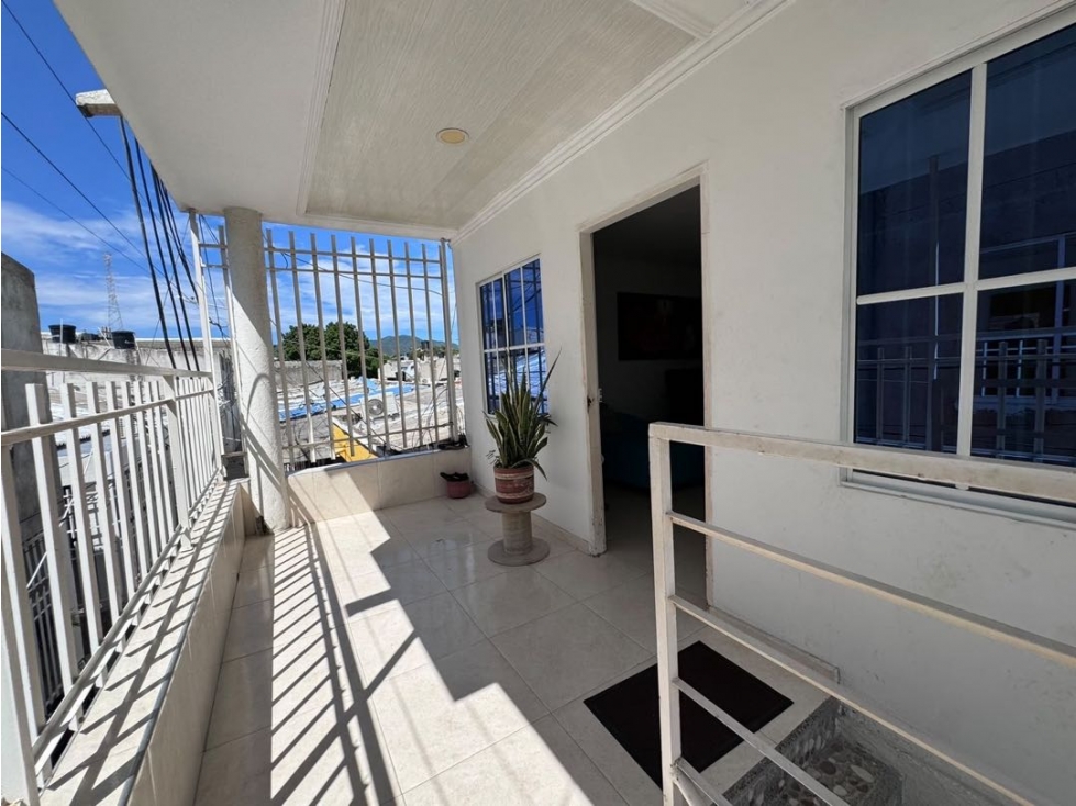 CASA BIFAMILIAR EN VENTA EN SECTOR CONCEPCION