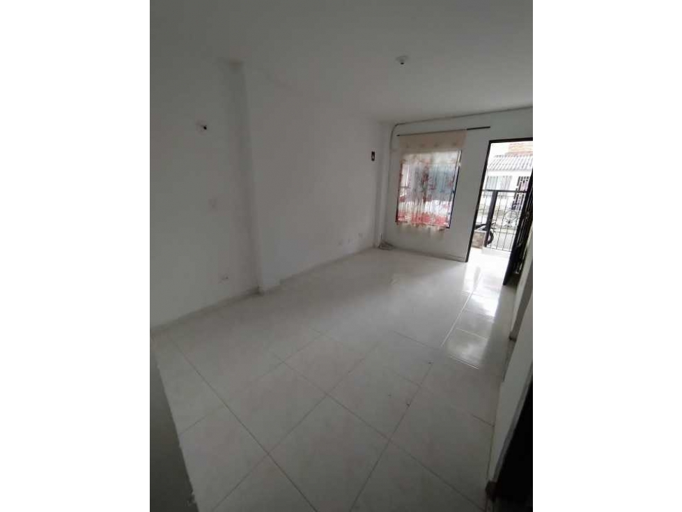 CASA BIFAMILIAR EN VENTA EN VILLA CLAUDIA, PALMIRA — foto 2