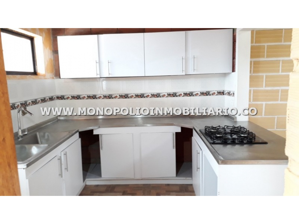 CASA BIFAMILIAR EN VENTA - SECTOR LA POLA, ROBLEDO COD: 22243 — foto 2
