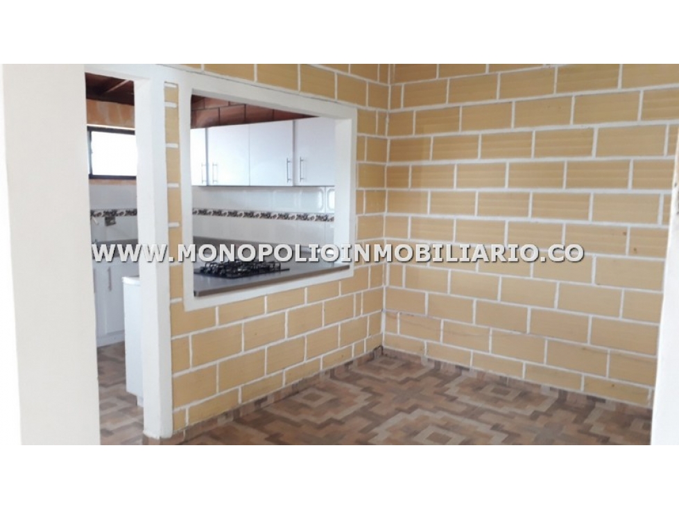 CASA BIFAMILIAR EN VENTA - SECTOR LA POLA, ROBLEDO COD: 22243 — foto 3