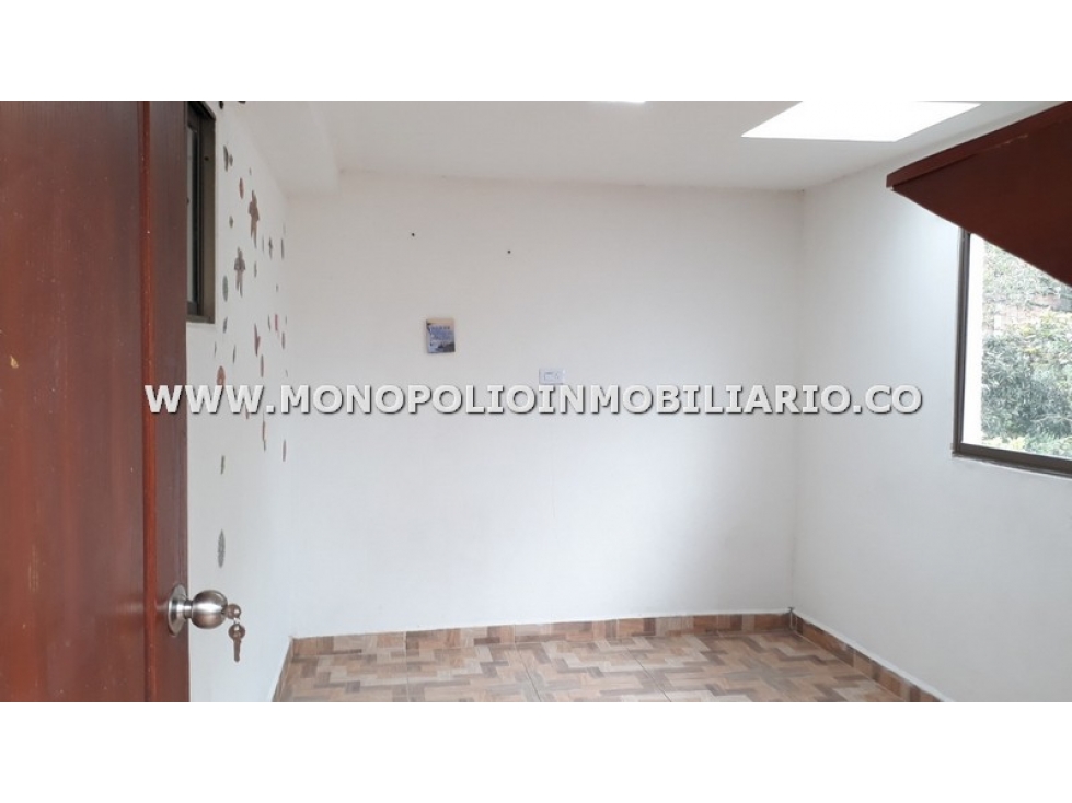 CASA BIFAMILIAR EN VENTA - SECTOR LA POLA, ROBLEDO COD: 22243 — foto 5