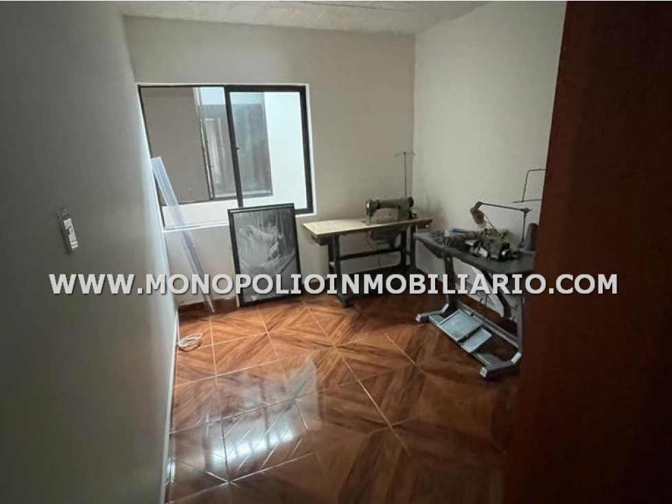 CASA BIFAMILIAR EN VENTA - SECTOR MALIBU, BELEN COD: 22762 — foto 4