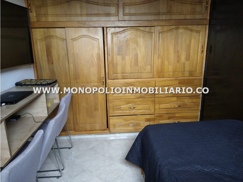 CASA BIFAMILIAR EN VENTA - SECTOR PEDREGAL COD: 21974 - 6