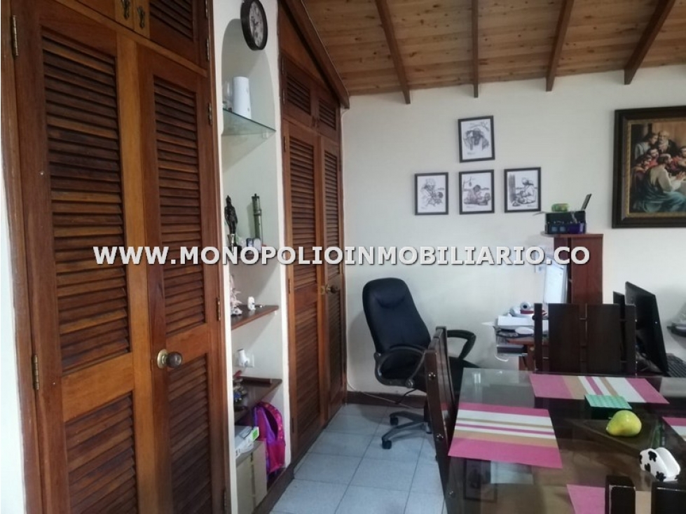 CASA BIFAMILIAR EN VENTA - SECTOR SANTA FE, GUAYABAL COD: 22359 - 4