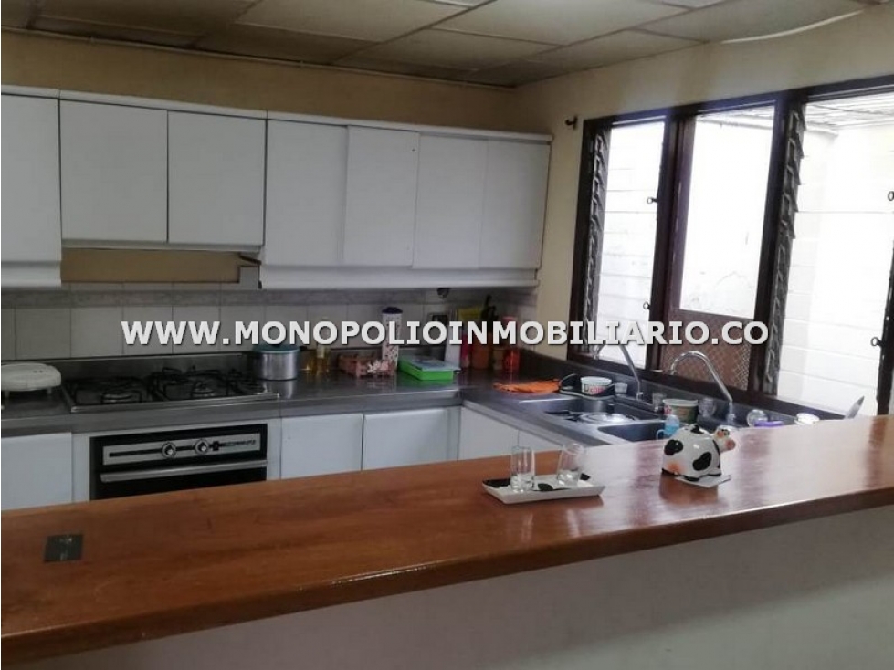 CASA BIFAMILIAR EN VENTA - SECTOR SANTA FE, GUAYABAL COD: 22359 - 5