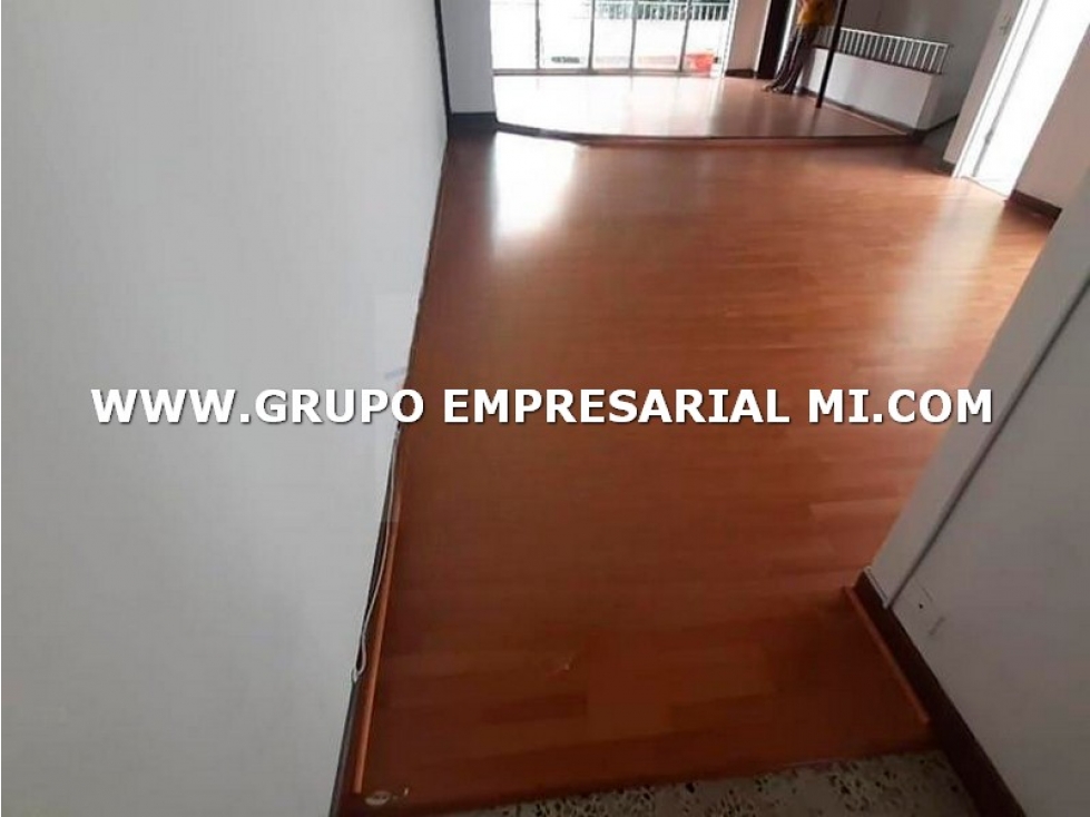 CASA BIFAMILIAR EN VENTA - SECTOR CALASANZ COD: 26646