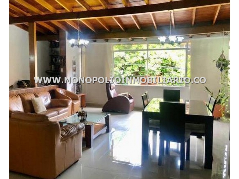 CASA BIFAMILIAR EN VENTA - SECTOR SIMON BOLIVAR COD: 21756 - 2