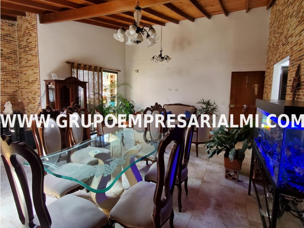 GRANDIOSA CASA DÚPLEX EN VENTA - SECTOR LA FERRERÍA COD: 24393 - 1