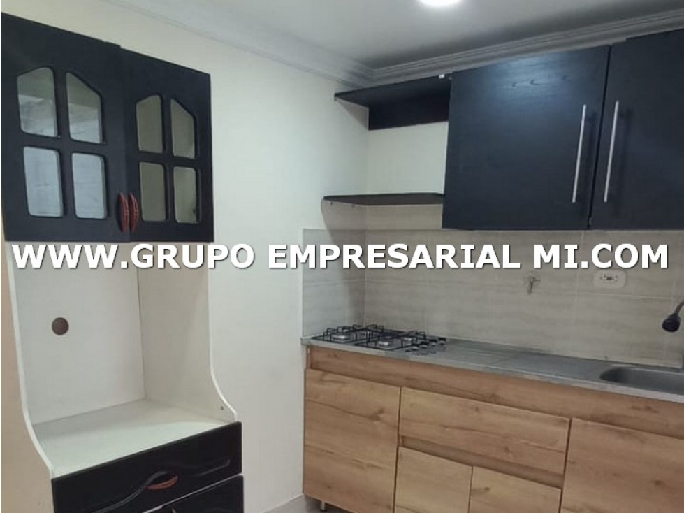 CASA BIFAMILIAR EN VENTA - SECTOR SAN ANTONIO DE PRADO COD: 26834 — foto 2