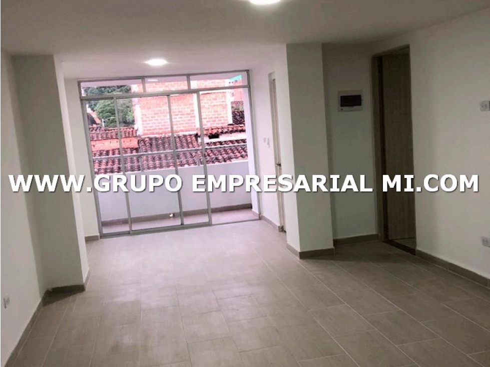 CASA BIFAMILIAR EN VENTA - SECTOR SANTA MARIA, ITAGÜI COD: 26414 - 1