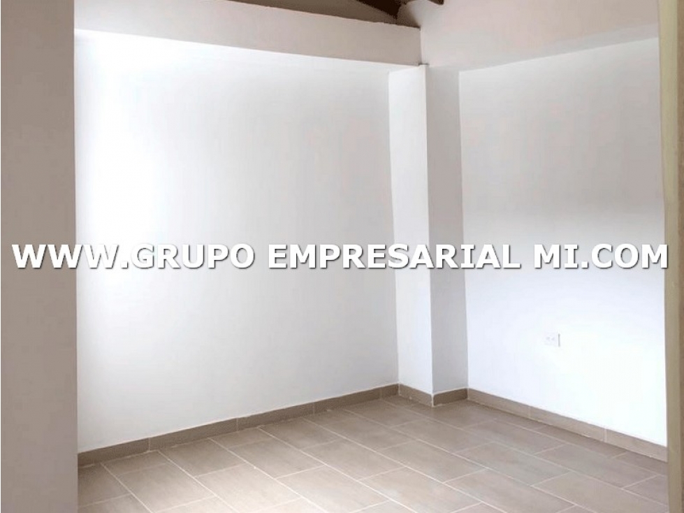 CASA BIFAMILIAR EN VENTA - SECTOR SANTA MARIA, ITAGÜI COD: 26414 - 2