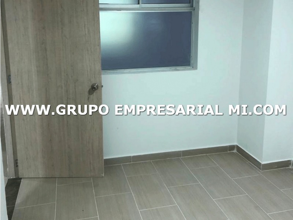 CASA BIFAMILIAR EN VENTA - SECTOR SANTA MARIA, ITAGÜI COD: 26414 - 3