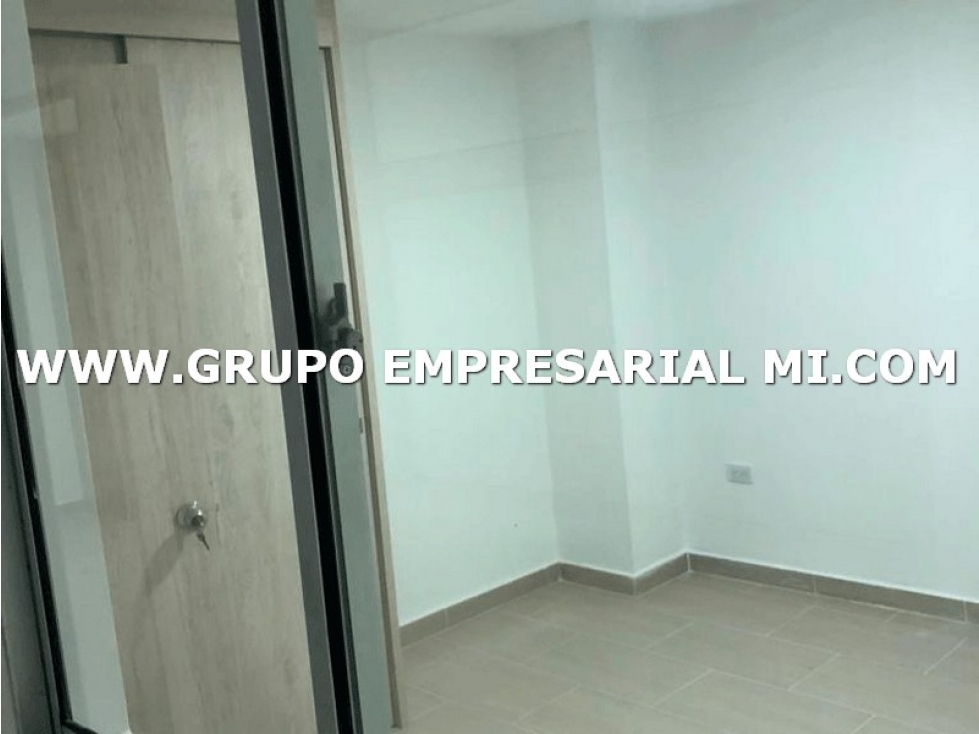 CASA BIFAMILIAR EN VENTA - SECTOR SANTA MARIA, ITAGÜI COD: 26414 - 6