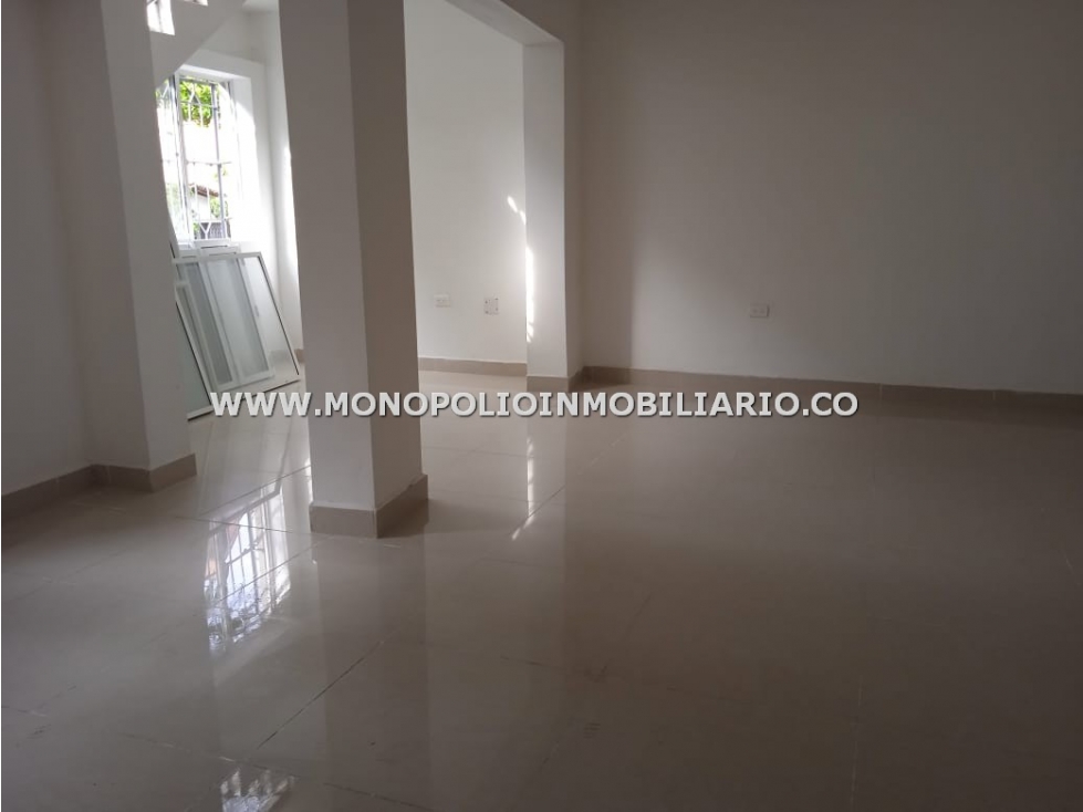 AMPLIA CASA BIFAMILIAR EN VENTA - SECTOR CALASANZ COD: 23941 — foto 2