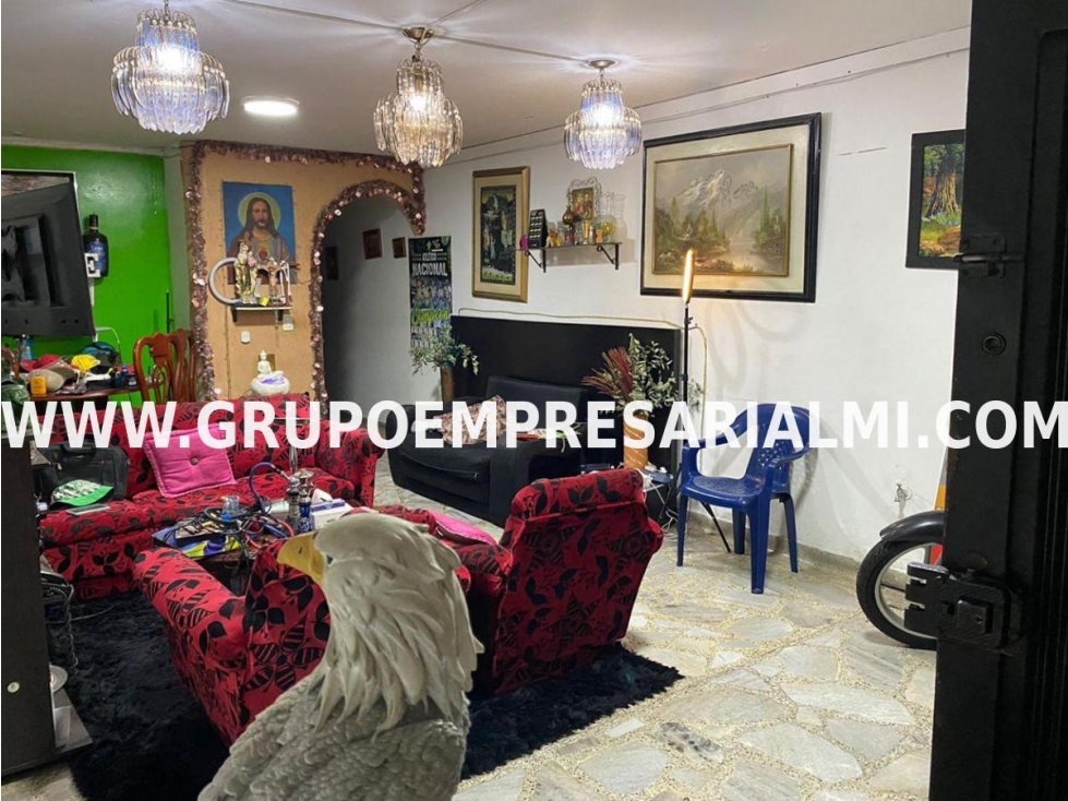 CASA BIFAMILIAR EN VENTA - SECTOR MANRIQUE ORIENTAL COD: 32485