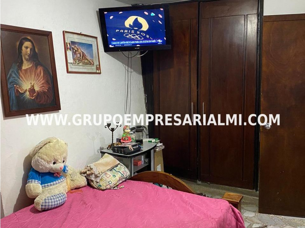 CASA BIFAMILIAR EN VENTA - SECTOR MANRIQUE ORIENTAL COD: 32485 — foto 4