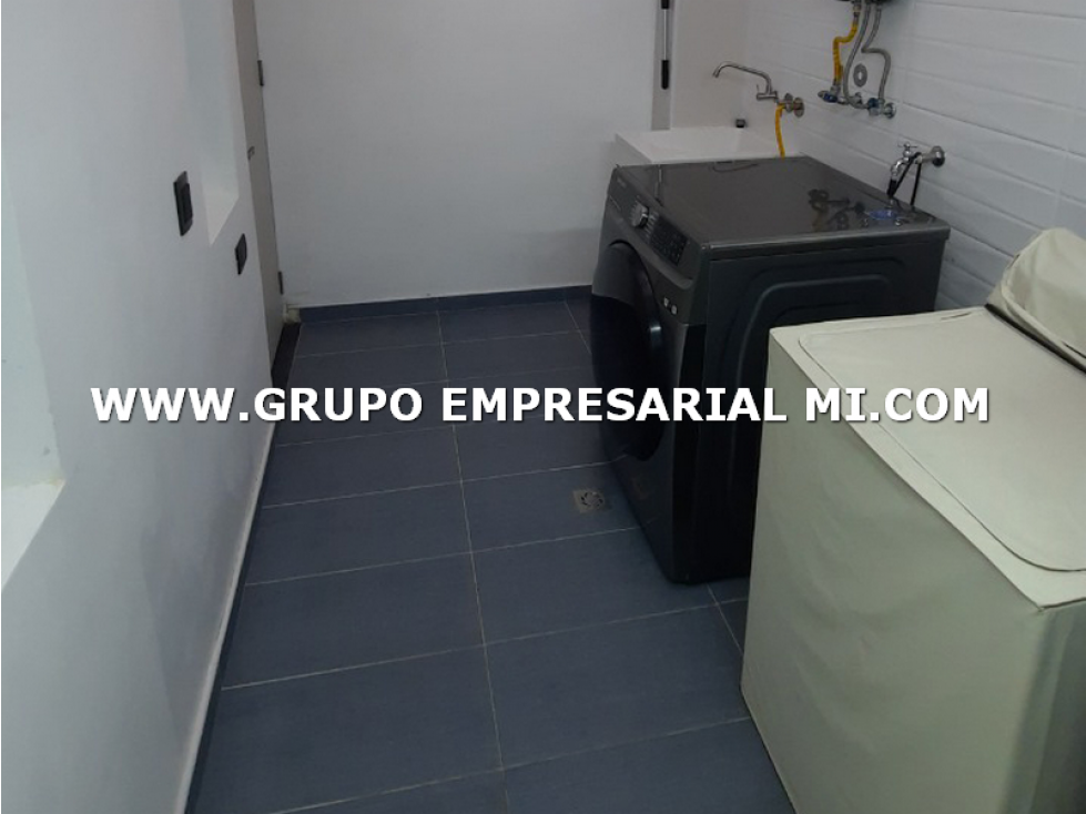 CASA BIFAMILIAR EN VENTA - SECTOR LOMA LINDA COD: 26463 — foto 6