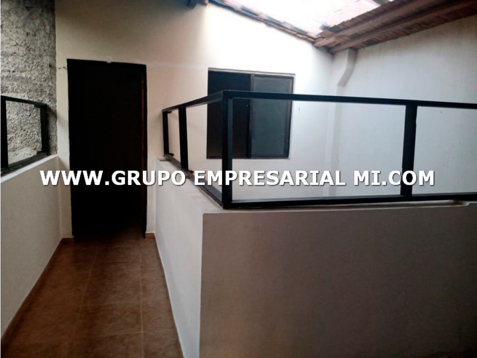 ESTUPENDA CASA BIFAMILIAR EN VENTA - SECTOR CAMPO VALDES COD: 26996 — foto 5