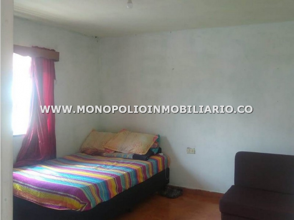CASA BIFAMILIAR EN VENTA - SECTOR SAN JAVIER - ITAGUI COD: 24565 — foto 6
