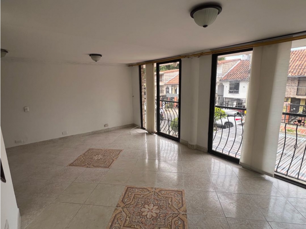 Casa Bifamiliar Segundo Piso Dúplex | LA FLORIDA, BELLO EN VENTA F559 — foto 3