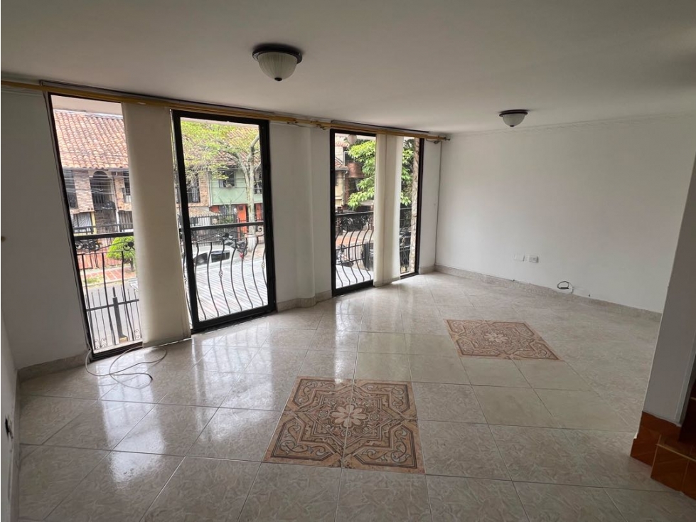 Casa Bifamiliar Segundo Piso Dúplex | LA FLORIDA, BELLO EN VENTA F559 — foto 4