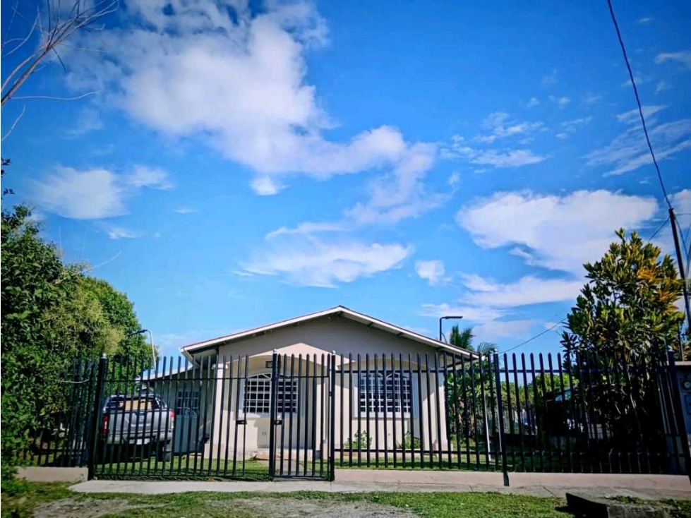 VENDO CASA RENOVADA EN BUGABA Y AMOBLADA CHIRIQUI - 1