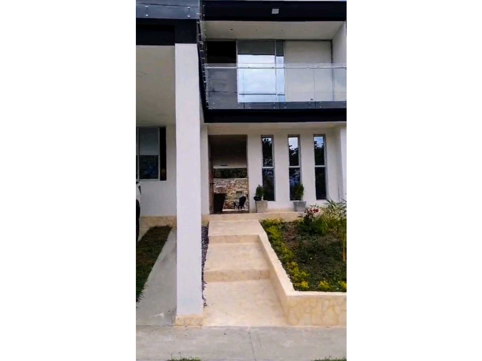 Casa cabaña en San jeronimo , con piscina en venta . — foto 2